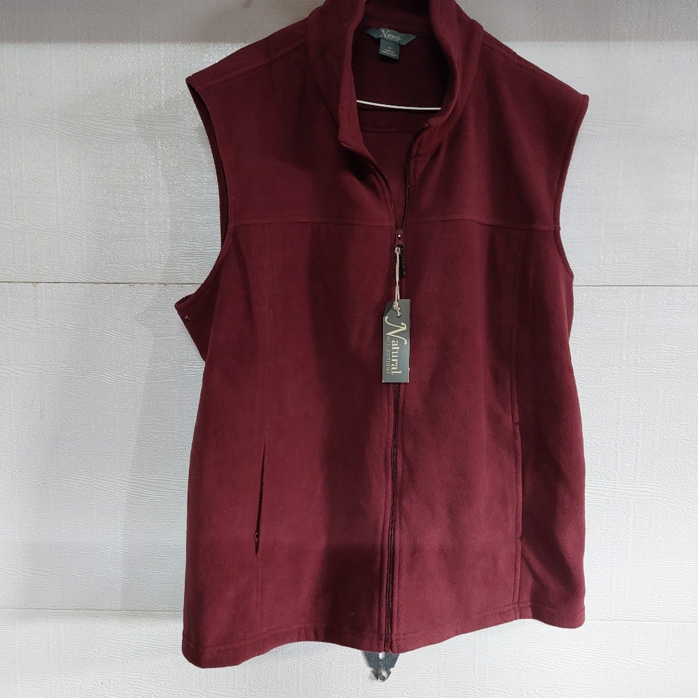 NWT Mens vest